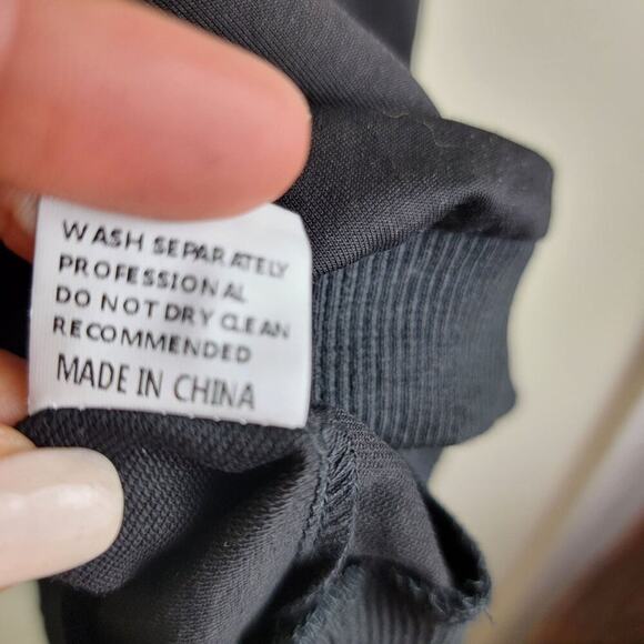 Off The Shoulder Blouse size M Black Sequins Bite Lips Never with Teeth - Picture 5 of 9